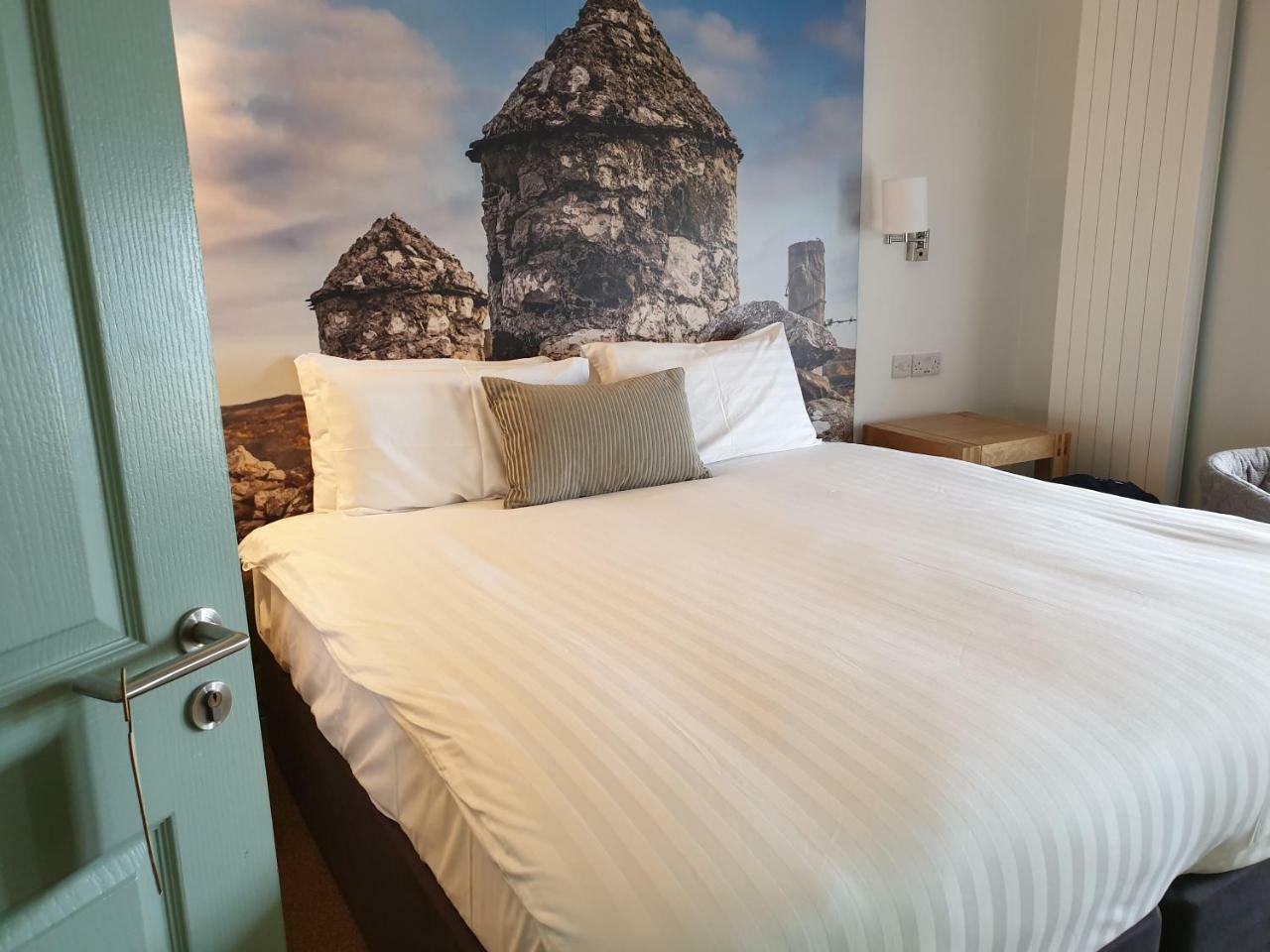 Manor House Rathlin Island Hotell Ballycastle Exteriör bild