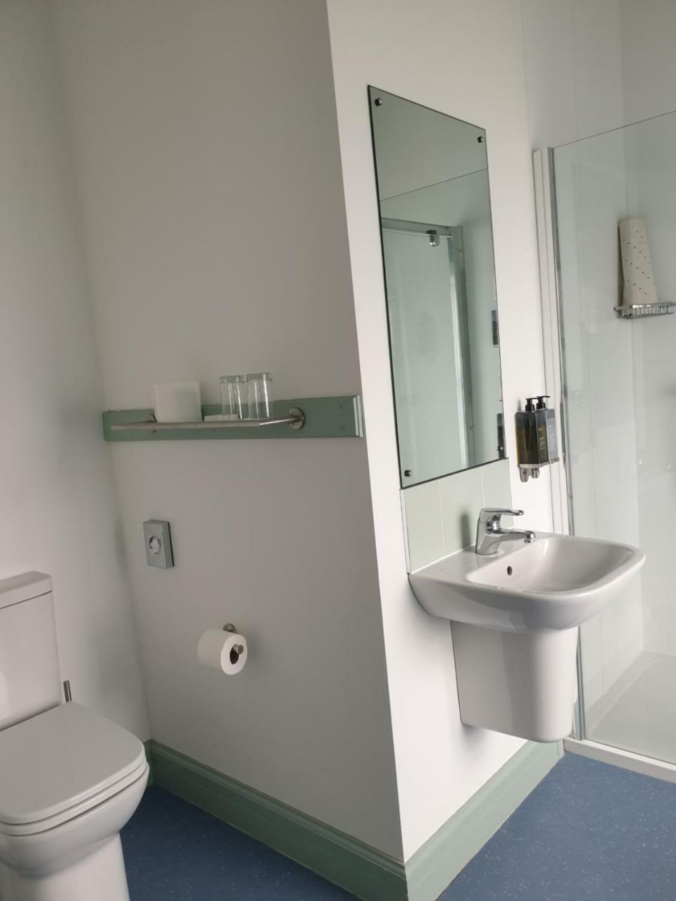Manor House Rathlin Island Hotell Ballycastle Exteriör bild