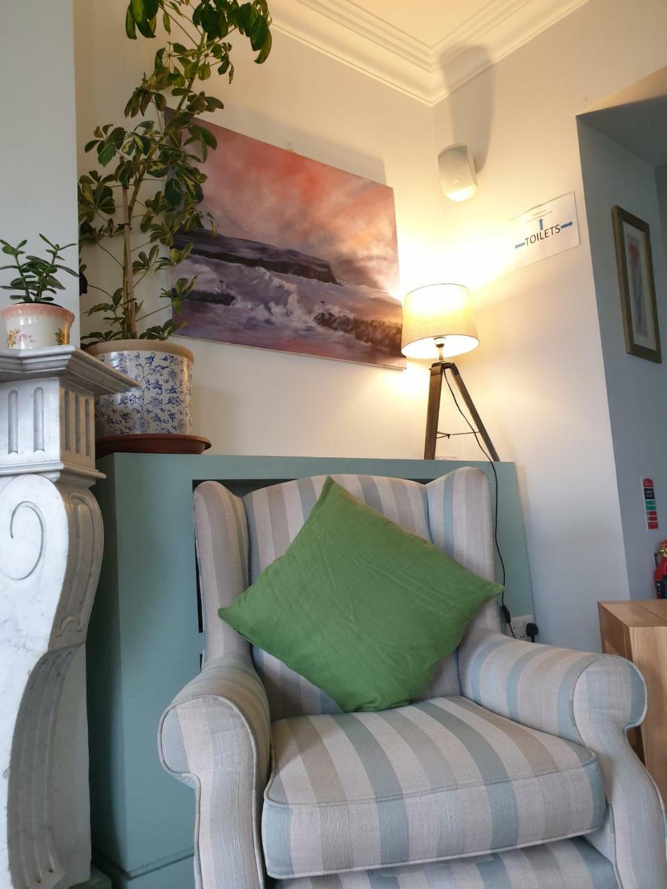Manor House Rathlin Island Hotell Ballycastle Exteriör bild